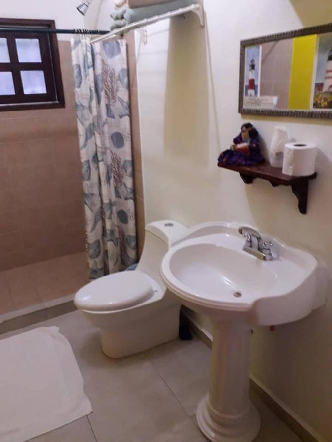 3 Near Ado Bus Terminal And 25 Min From/to Airport By Shuttle Guest house